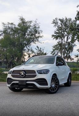 White 2021 Mercedes-Benz GLE 450 4MATIC