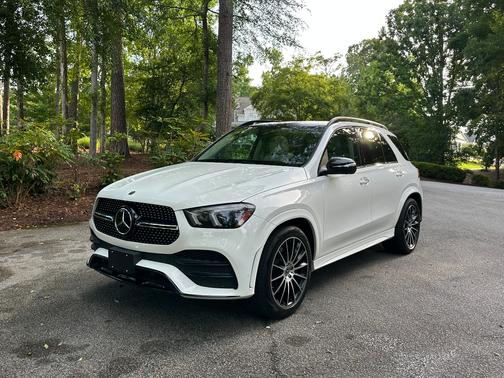 White 2021 Mercedes-Benz GLE 450 4MATIC