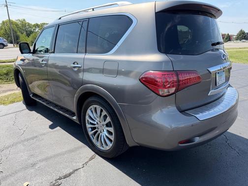 Beige 2015 INFINITI QX80 Base