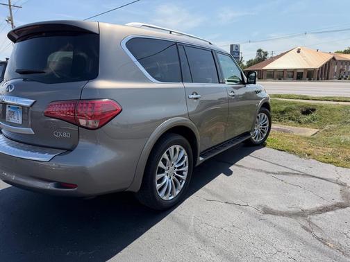 Beige 2015 INFINITI QX80 Base