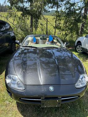 Black 2000 Jaguar XK8 Base
