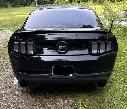 Black 2012 Ford Mustang GT