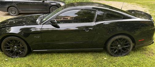 Black 2012 Ford Mustang GT
