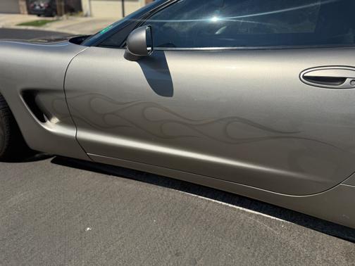 1999 Chevrolet Corvette Base