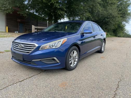2016 Hyundai SONATA SE