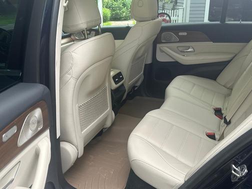 Blue 2022 Mercedes-Benz GLE 450 Base 4MATIC