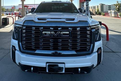 2024 GMC Sierra 2500 Denali Ultimate