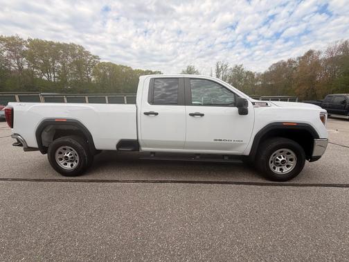 White 2023 GMC Sierra 3500 Pro