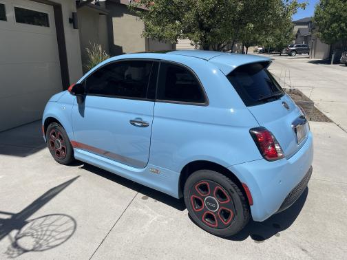 2015 FIAT 500e Battery Electric
