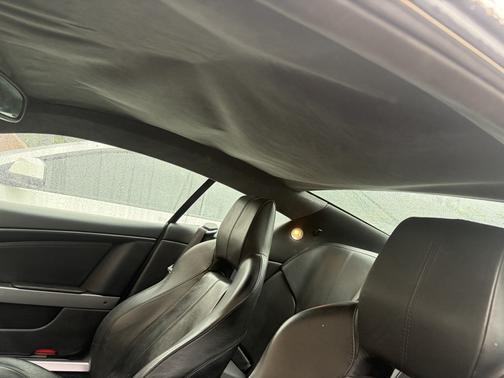 2009 Aston Martin DB9 Base