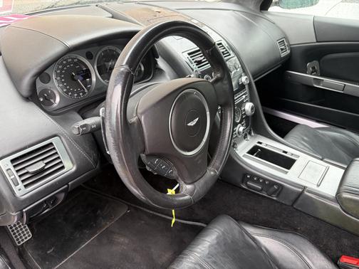 2009 Aston Martin DB9 Base