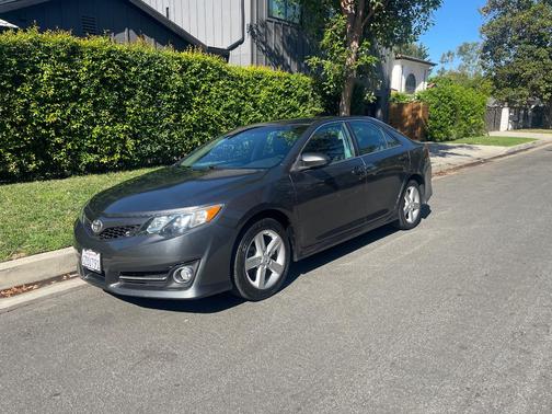 Gray 2013 Toyota Camry L