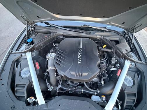 Gray 2022 Genesis G70 3.3T