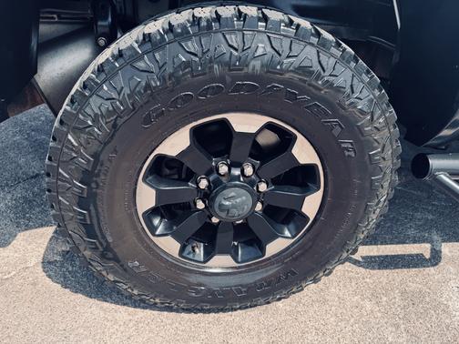 White 2018 RAM 2500 Power Wagon