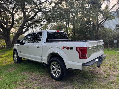 White 2016 Ford F-150 King Ranch