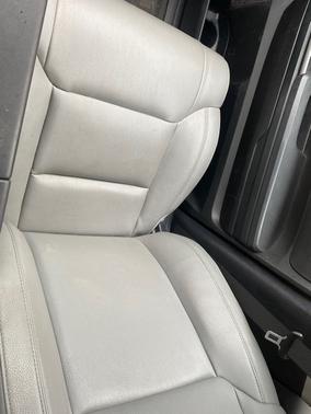 White 2019 Toyota Tundra SR
