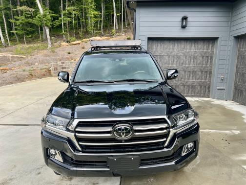 2021 Toyota Land Cruiser Heritage Edition