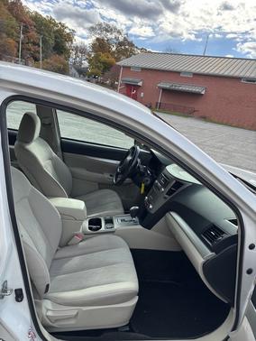 2013 Subaru Legacy 2.5i Premium