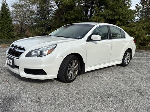2013 Subaru Legacy 2.5i Premium