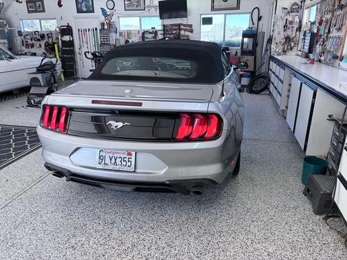 2020 Ford Mustang EcoBoost Premium