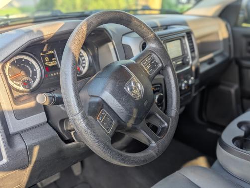 2017 RAM 1500 Tradesman/Express