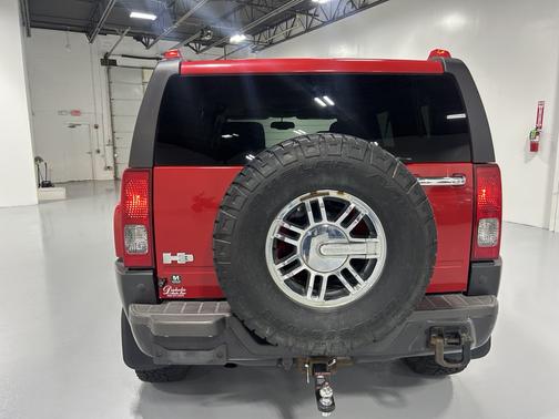 Red 2007 Hummer H3 Base