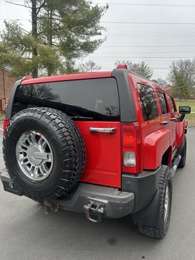 2007 Hummer H3 Base