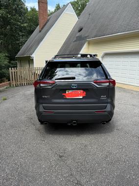 2020 Toyota RAV4 Hybrid XLE
