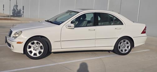 2005 Mercedes-Benz C-Class C240