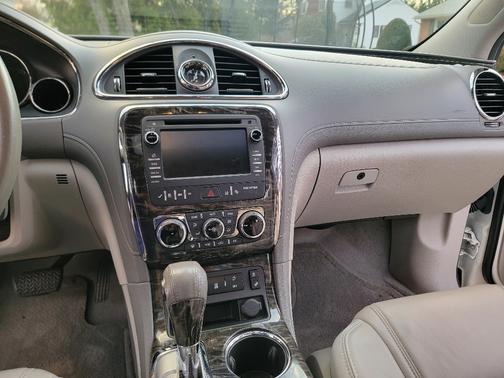 Beige 2014 Buick Enclave Premium