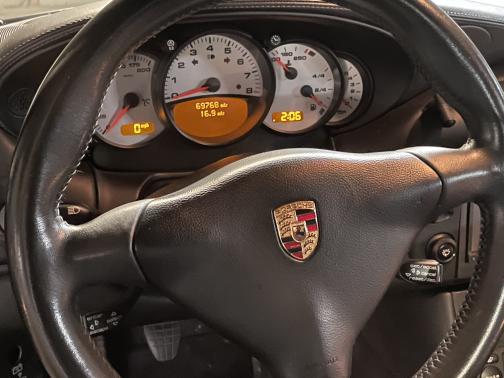 2005 Porsche 911 Carrera