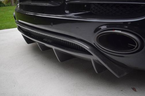 Black 2012 Audi R8 5.2 quattro