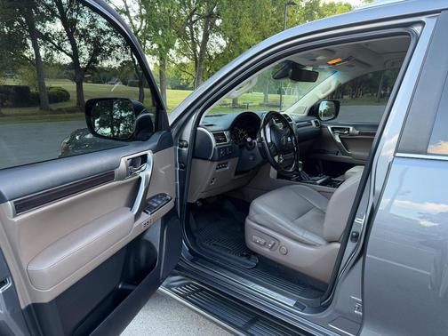 Gray 2021 Lexus GX 460 Premium