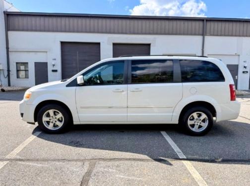 2010 Dodge Grand Caravan Hero