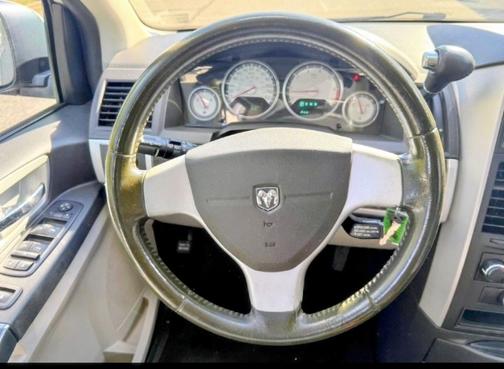 2010 Dodge Grand Caravan Hero