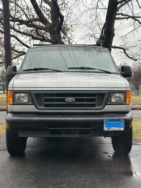 Silver 2006 Ford E250 Base