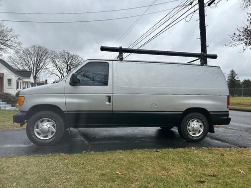 Silver 2006 Ford E250 Base