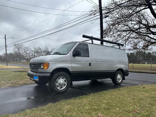 Silver 2006 Ford E250 Base