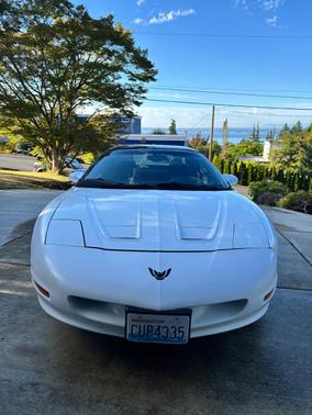 White 1996 Pontiac Firebird Formula
