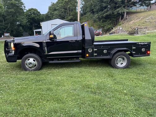 Black 2023 Ford F-350 XLT