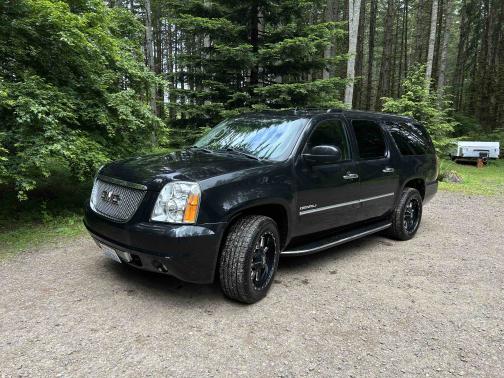 2011 GMC Yukon XL Denali