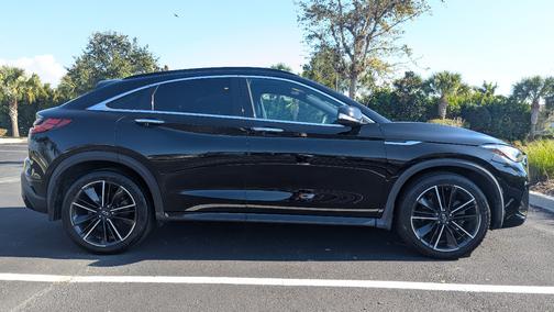2022 INFINITI QX55 LUXE