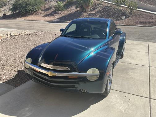 2005 Chevrolet SSR Base
