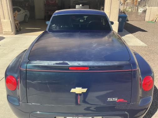 2005 Chevrolet SSR Base