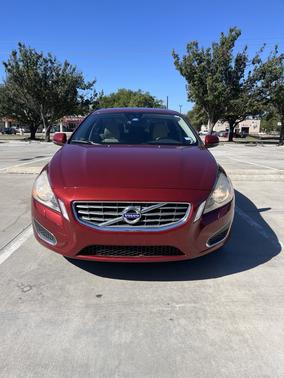 2012 Volvo S60 T5