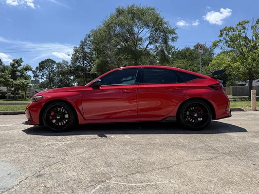 2023 Honda Civic Type R Base