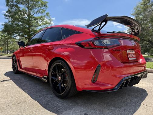 2023 Honda Civic Type R Base