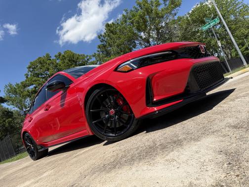 2023 Honda Civic Type R Base