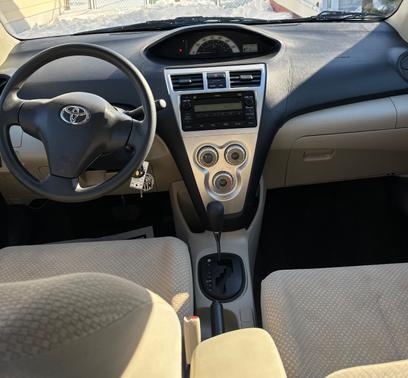 2007 Toyota Yaris Base