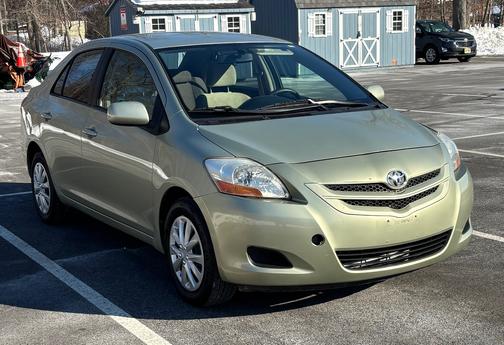 2007 Toyota Yaris Base